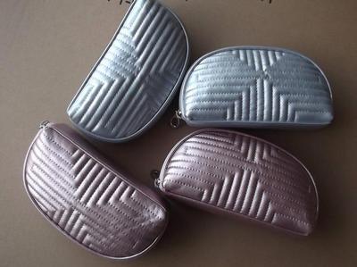 【工廠提供:尼龍/PVC 電腦繡花 化妝包 零錢包 工具包 手機包】價格,廠家,圖片,化妝包、化妝箱,廣州市高韻箱包皮具-